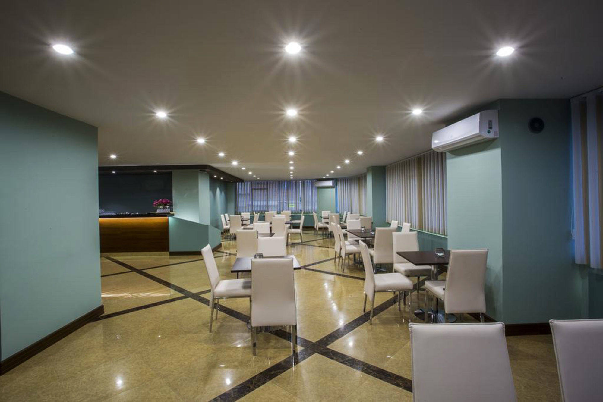 סוקרה Roles Hotel מראה חיצוני תמונה