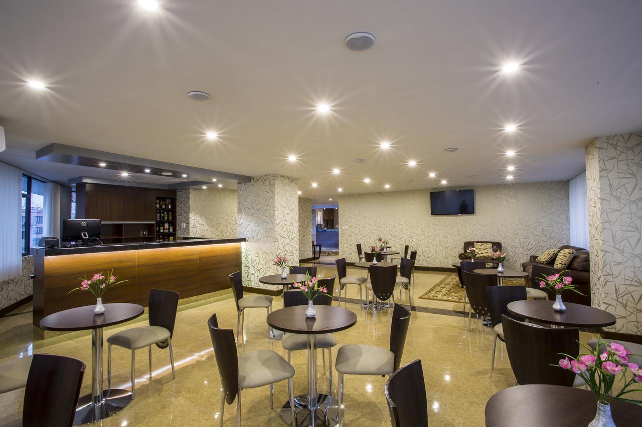 סוקרה Roles Hotel מראה חיצוני תמונה