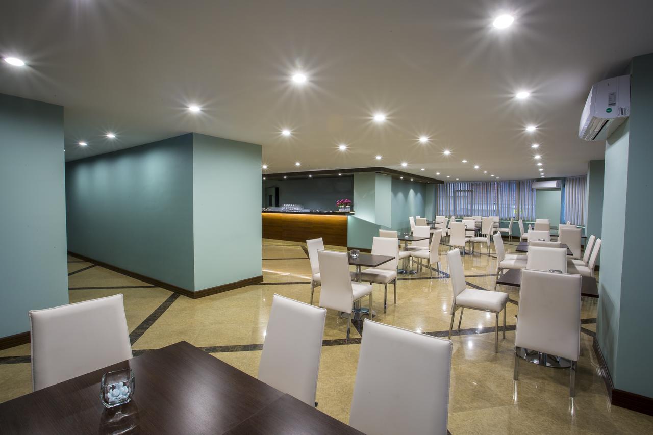 סוקרה Roles Hotel מראה חיצוני תמונה